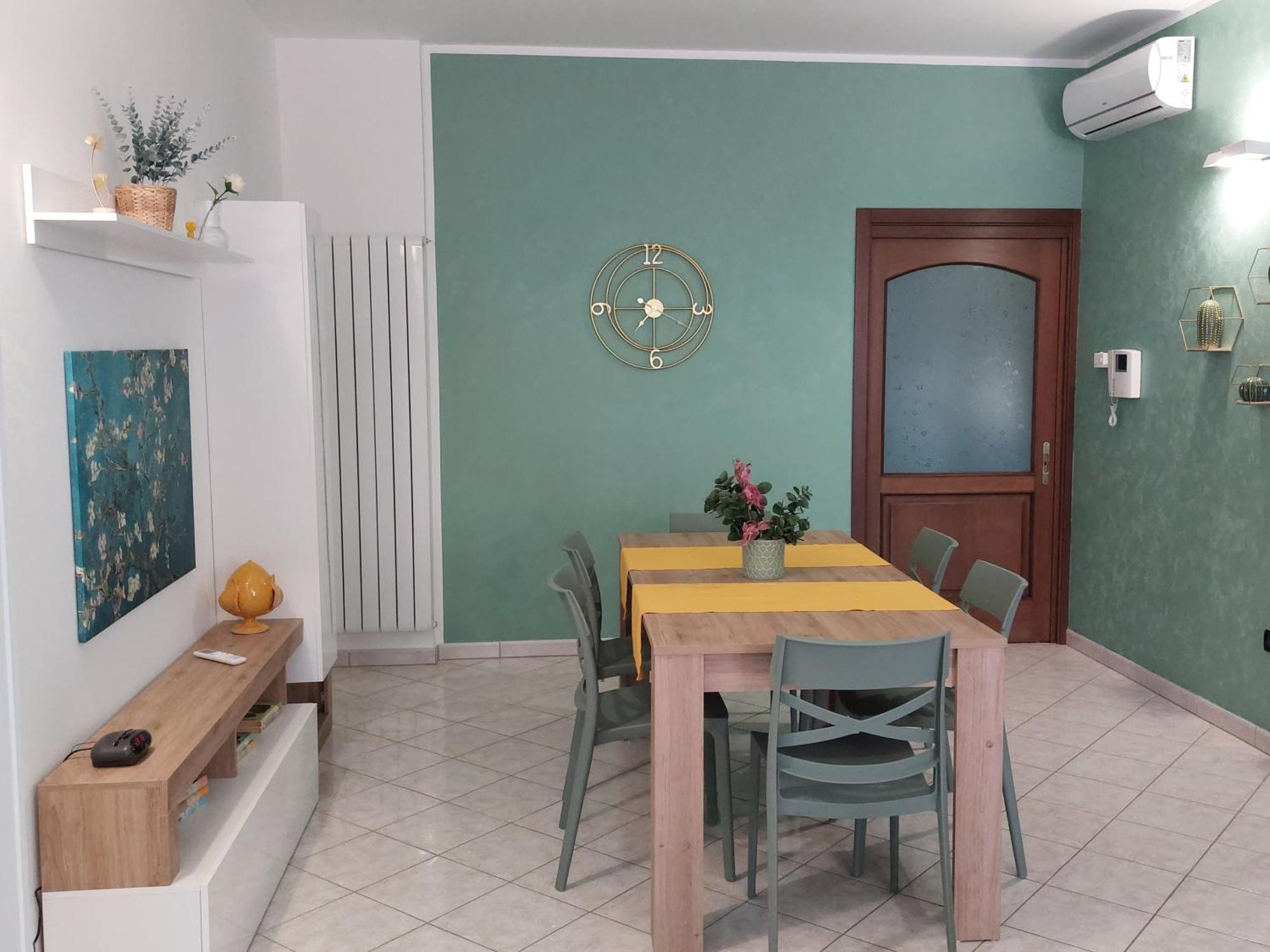 Casa Vacanze Fronte Castello Martano Buitenkant foto